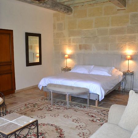 Mas Petit Prince Bed & Breakfast Arles Dış mekan fotoğraf