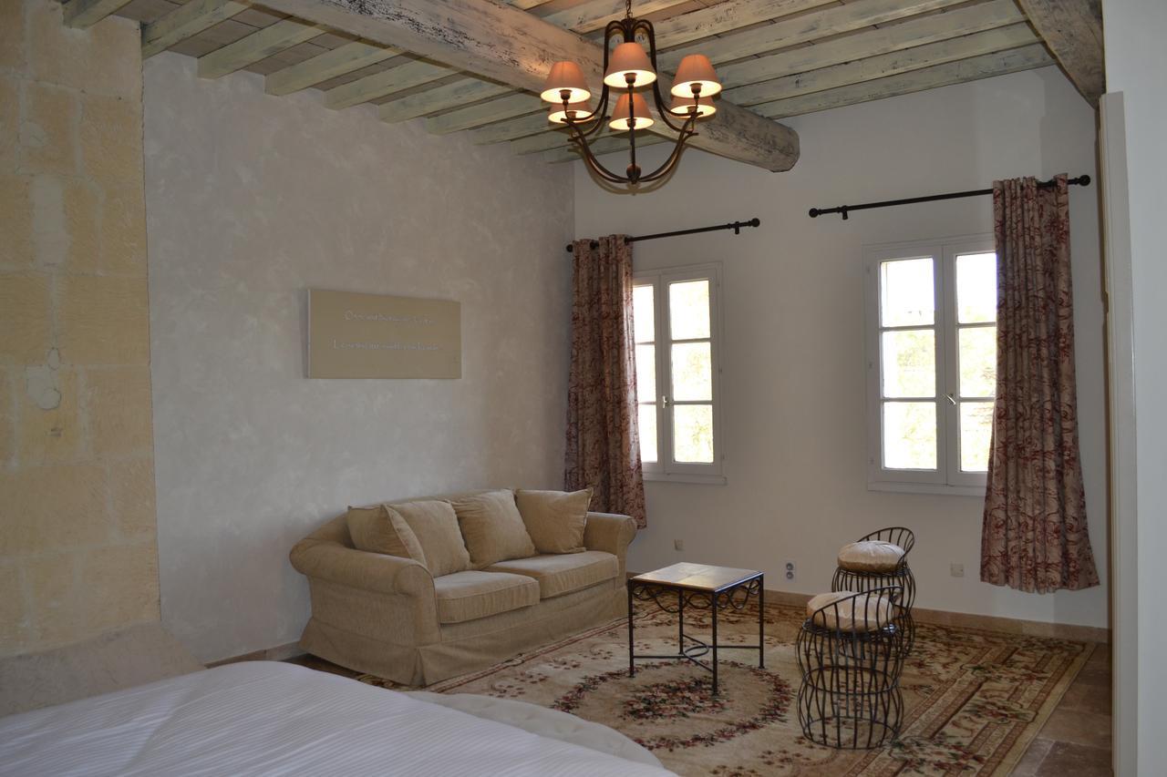 Mas Petit Prince Bed & Breakfast Arles Dış mekan fotoğraf