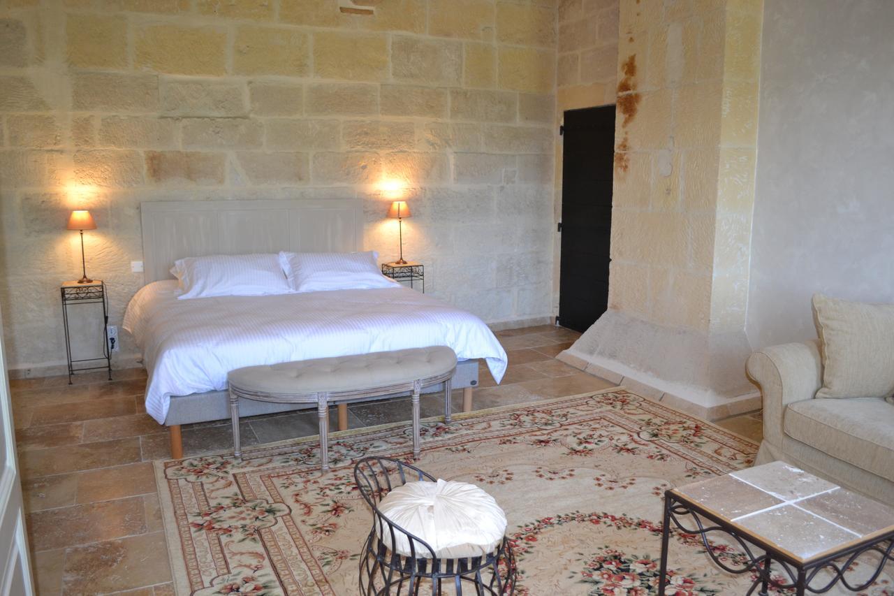 Mas Petit Prince Bed & Breakfast Arles Dış mekan fotoğraf