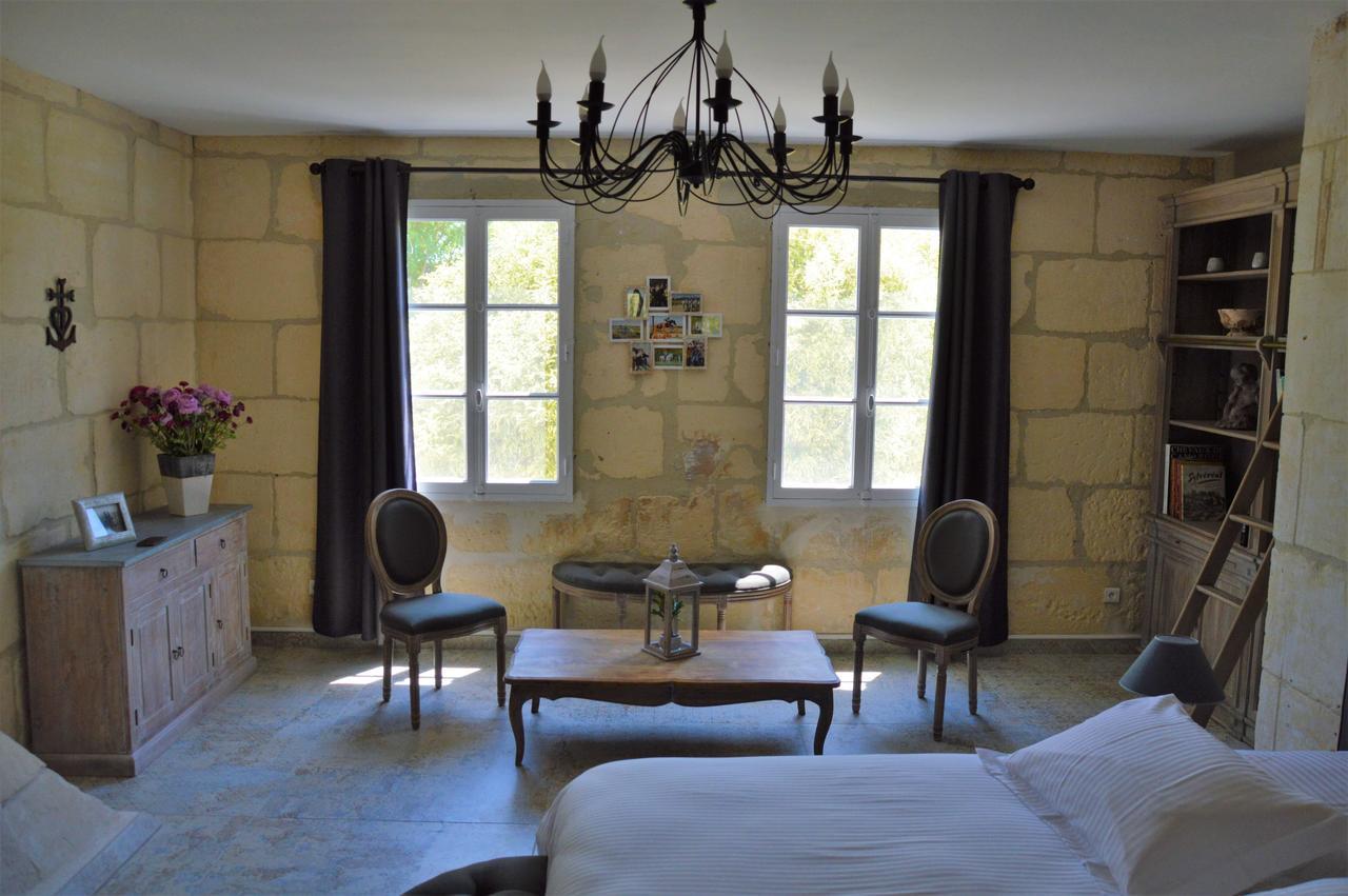 Mas Petit Prince Bed & Breakfast Arles Dış mekan fotoğraf